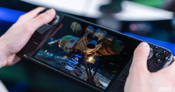 Steam Deck OLED // Source : Chloé Pertuis pour Frandroid