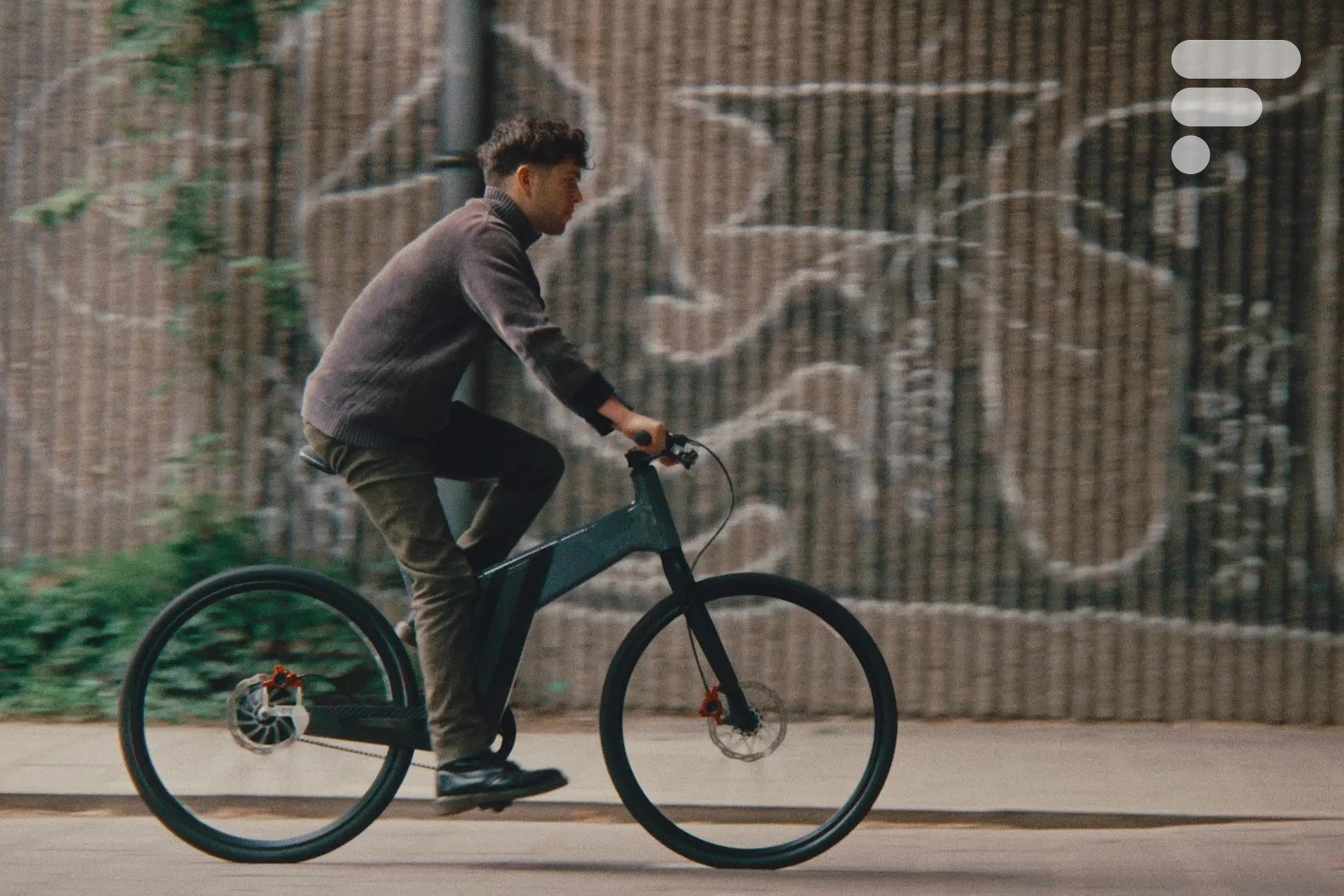 Tzmann vélo électrique position