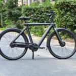 On a essayé le VanMoof S6, un vélo électrique prometteur qui tient ses nouvelles promesses
