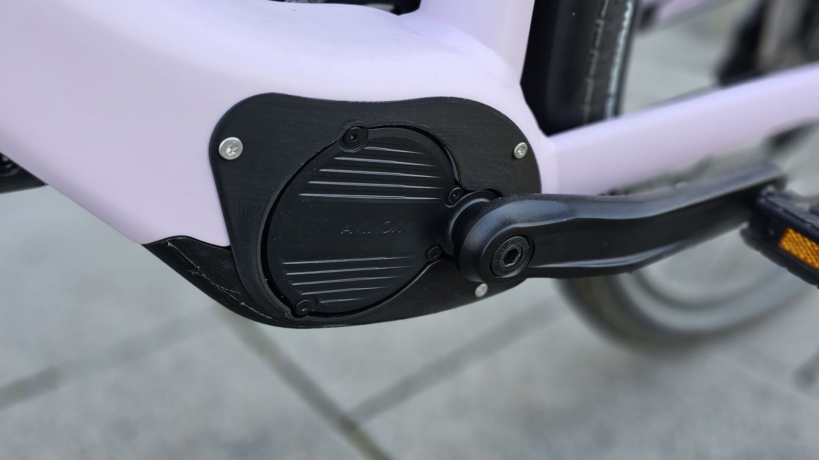 Le puissant moteur DJI pour vÃ©lo Ã©lectrique est un immense carton, mais ne lâ€™appelez...