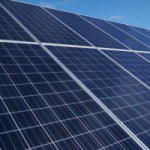 « Inspection de routine » : des panneaux solaires bloqués par les USA, le travail forcé des Ouïghours serait en cause
