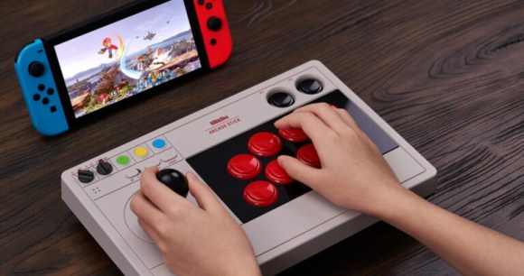 8BitDo Arcade Stick pour Nintendo Switch // Source : 8BitDo