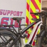 « Notre temps d’intervention est réduit de 45 min » : comment ces pompiers utilisent le vélo électrique pour sauver des vies plus rapidement