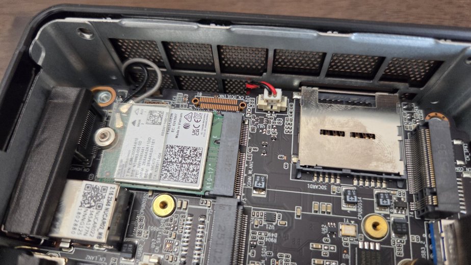 Geekom Mini IT15_19