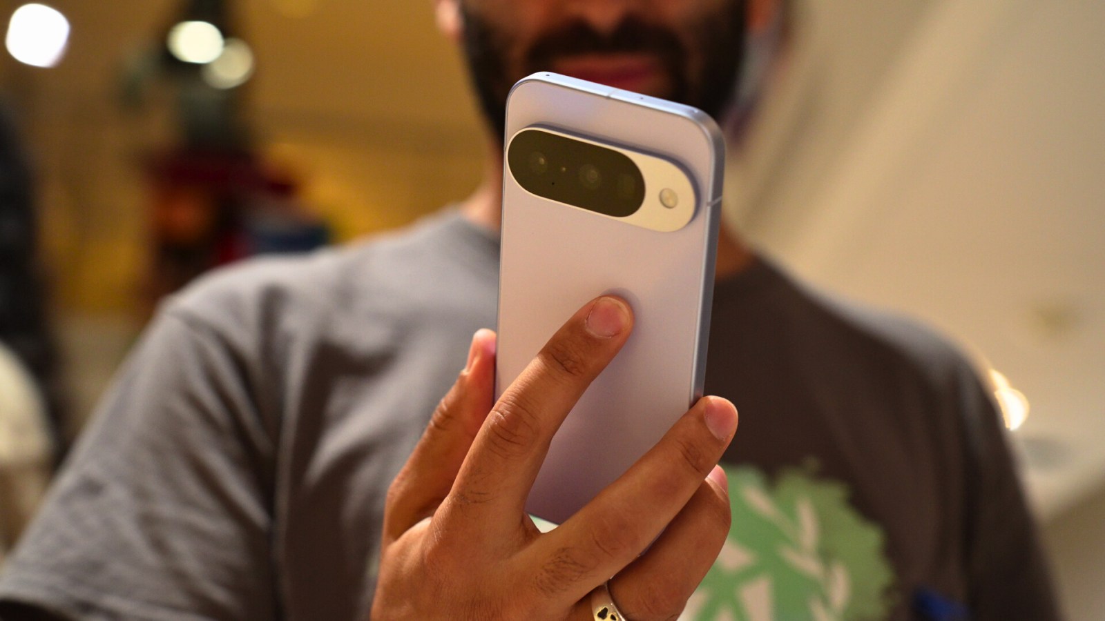 Ã‰trange ? Google bloque une partie des 12 Go de RAM logÃ©s Ã  bord des Pixel 10