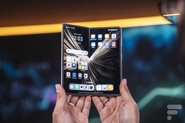 Honor Magic V5 // Source : Chloé Pertuis - Frandroid