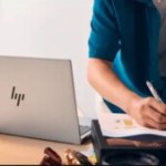 Avec 450€ de moins, ce puissant laptop généreusement équipé (écran OLED 2,8K 120 Hz, Ultra 7 et 32 Go RAM) est le deal parfait pour la rentrée