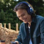 Ce casque JBL brille avec son prix cassé à moins de 100 €, son autonomie de 65 h et une ANC efficace
