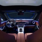 « Un grand écran tactile ne suffit pas » : Mercedes tacle Tesla avec sa nouvelle voiture électrique