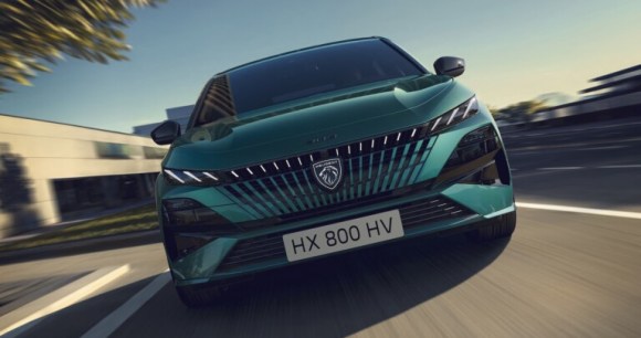 Peugeot E-308 (2025) // Source : Peugeot