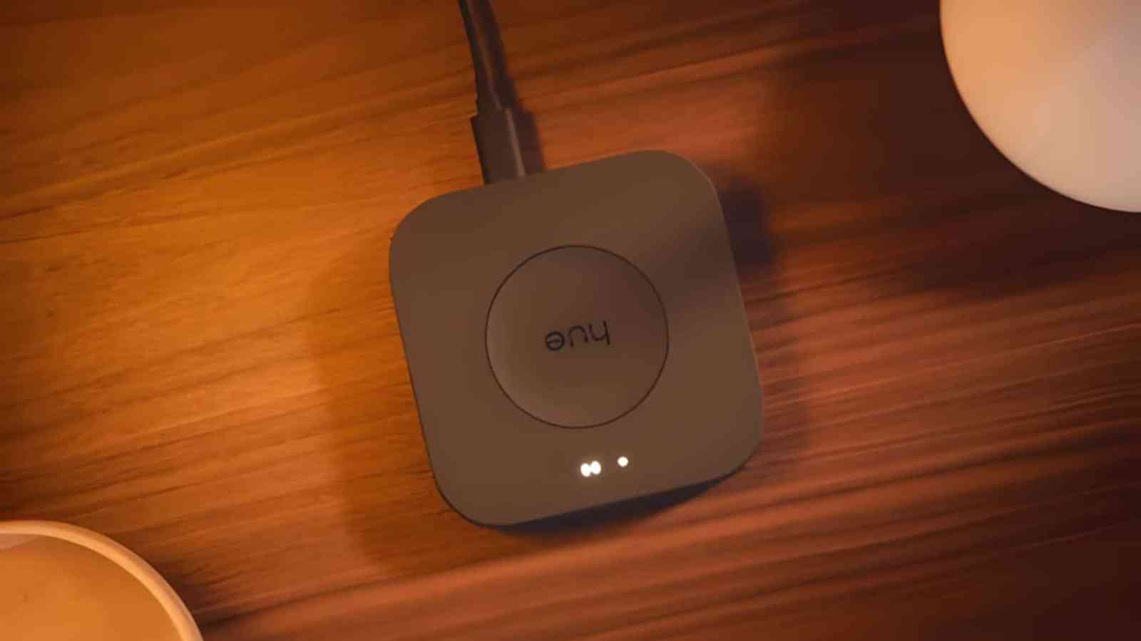 150 ampoules, 50Â accessoires et du Wi-FiÂ : le nouveau pont Philips Hue fait de belles...