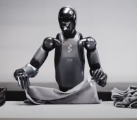 Robot pliant linge