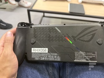 ROG Xbox Ally 8