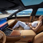 Voici l’intérieur très pratique de cette sublime voiture électrique chinoise conçue avec Huawei