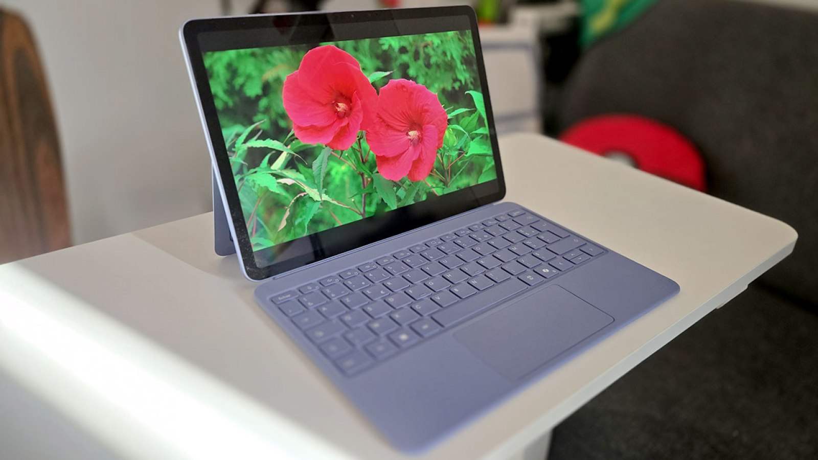 Test du Microsoft Surface Pro 12 : fin, lÃ©gerâ€¦ et limitÃ©