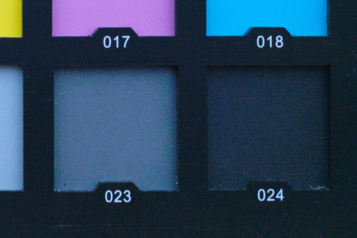 Sous-exposition de 5 IL corrigée a posteriori sous Lightroom (Fujifilm X100VI), avec un bruit négligeable Sous-exposition de 5 IL corrigée a posteriori sous Lightroom (Fujifilm X100VI), avec un bruit négligeable