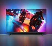 Le TV Philips 55MLED910 avec Ambilight.