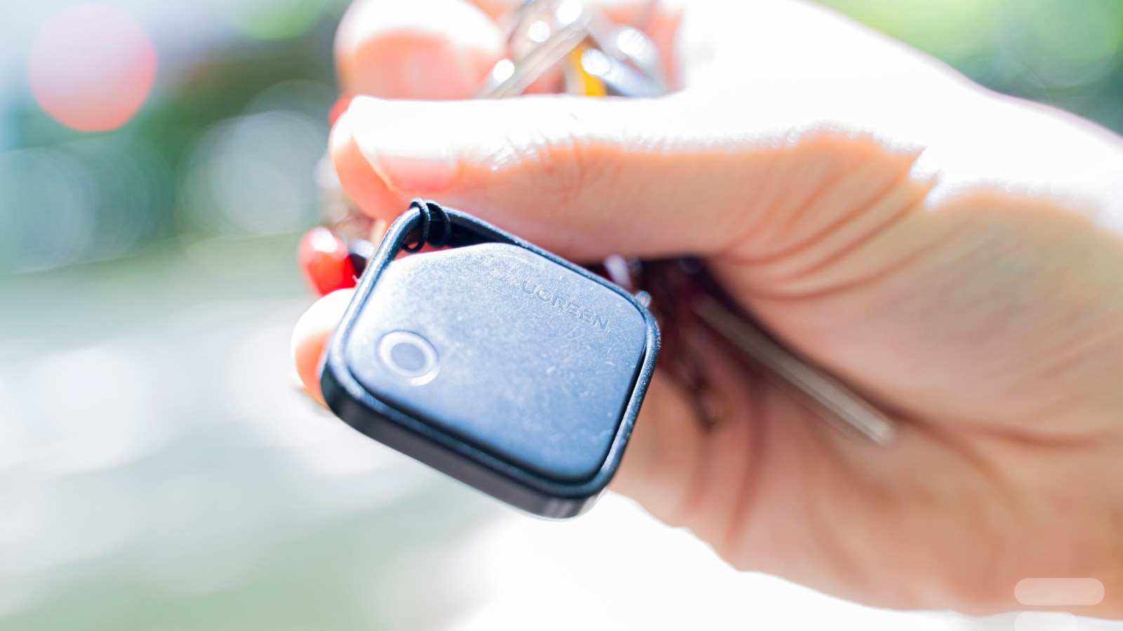 Moins de 20 â‚¬ pour ce lot de 2 balises Bluetooth compatible Find My dâ€™Apple,...