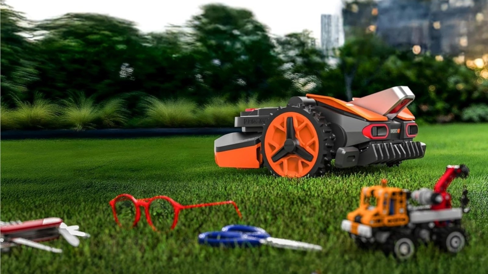 Amazon retire 400 â‚¬ au robot tondeuse haut de gamme Worx Landroid Vision, qui utilise...