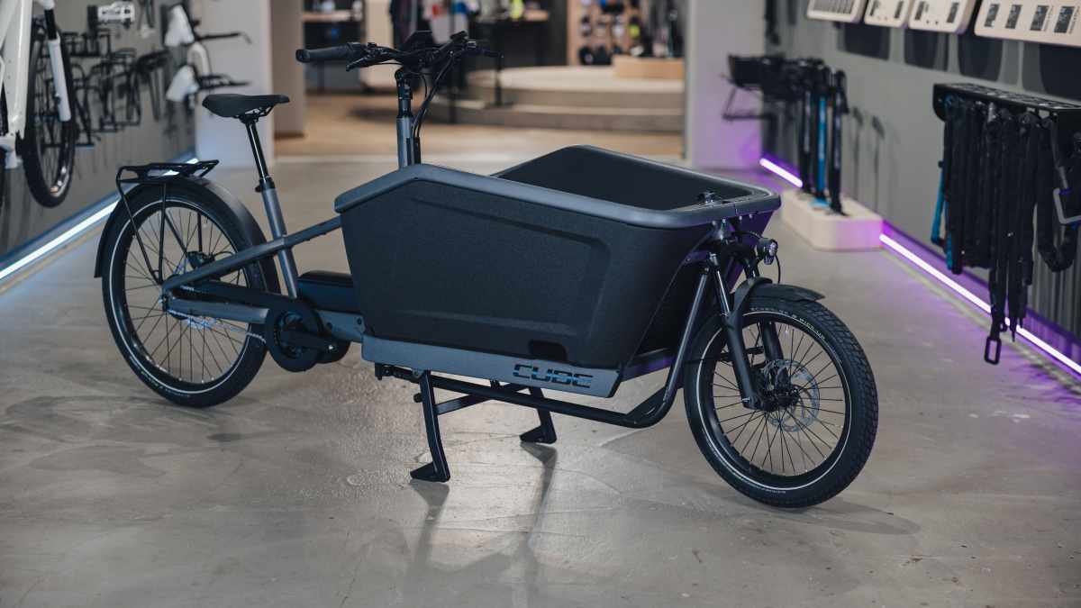 124300 Cargo Hybrid Comfort SLX 800_O_P_07