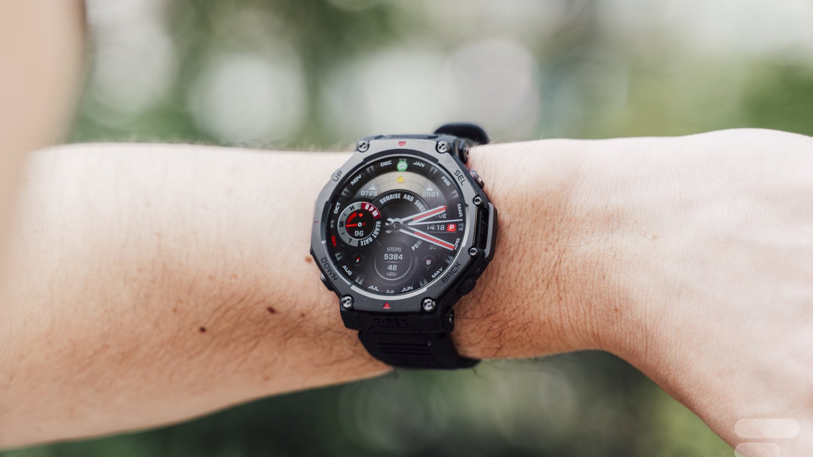 Amazfit T-Rex 3 Pro : voilÃ  une belle rÃ©duction pour cette rivale de la Fenix 8 de Garmin