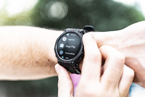 L'Amazfit T-Rex 3 Pro // Source : Chloé Pertuis - Frandroid