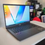 L’excellent laptop Asus Vivobook M3407KA notée 9/10 par nos soins est 300 € moins cher