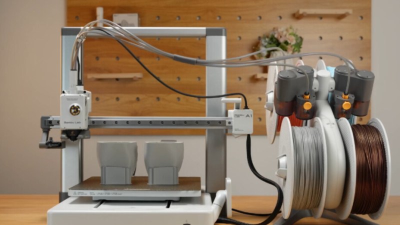 Les imprimantes 3D de Bambu Lab sont les meilleures pour débuter et le modèle A1 est actuellement en forte promotion