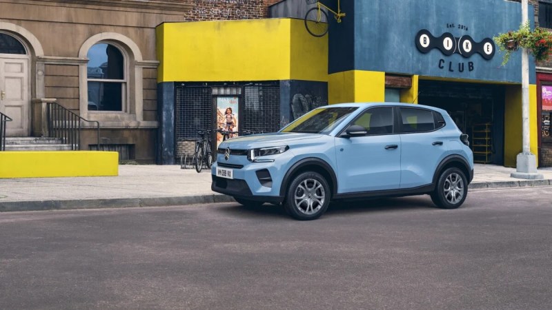 Peugeot e-208, Fiat 500, Citroën ë-C3… La liste des électriques à moins de 100 € se dévoile pour 2026