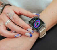 La montre Decathlon Fit 100 // Source : Decathlon