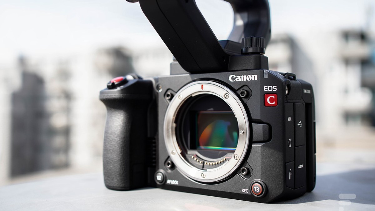 La Canon EOS C50