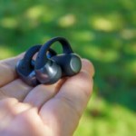 Test des Shokz OpenDots One : un équilibre sonore inattendu pour des écouteurs ouverts à clip