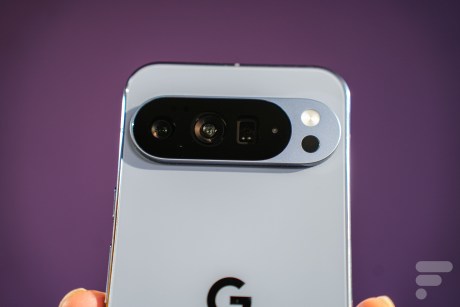Google Pixel 10 Pro XL 61 Google Pixel 10 Pro XL // Source : Alexis Grandgirard - Frandroid