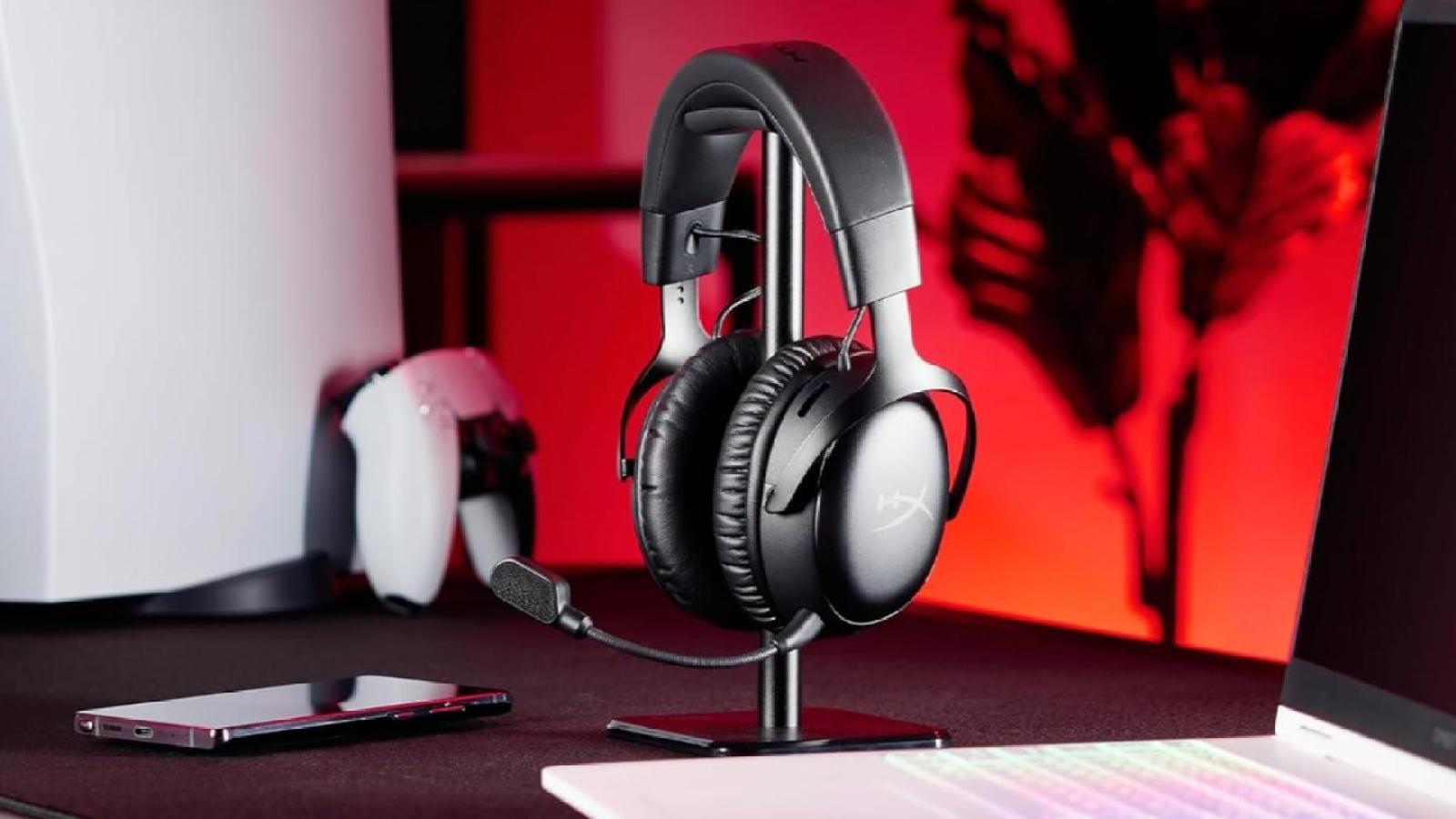 Ã€ peine sortie, le nouveau casque HyperX Cloud III S avec 200h dâ€™autonomie est...