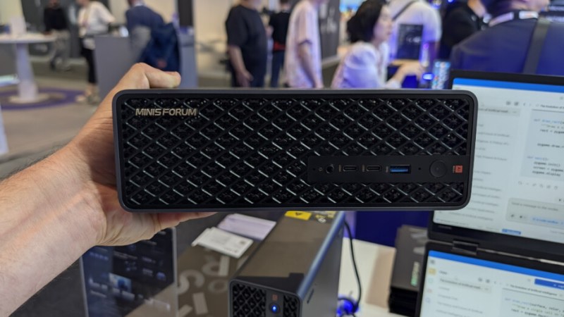 Ces mini PC qui n’ont rien de mini : j’ai vu l’avenir chez Geekom et Minisforum Ces mini PC qui n’ont rien de mini : j’ai vu l’avenir chez Geekom et Minisforum