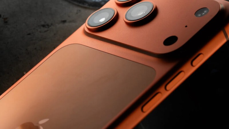 Tests de l’iPhone 17 Pro : « des nouveautés basiques pour un redesign audacieux »