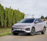 Xpeng G6 (2025) // Source : Jean-Baptiste Passieux - Frandroid