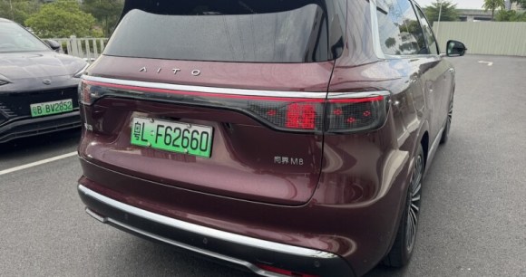 AITO M8 Ultra à Huizhou le 17 septembre 2025