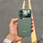 On a pris en main le Xiaomi 17 Pro : un iPhone 17 avec un écran inédit (et pratique)