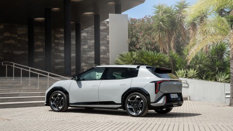 Kia EV4