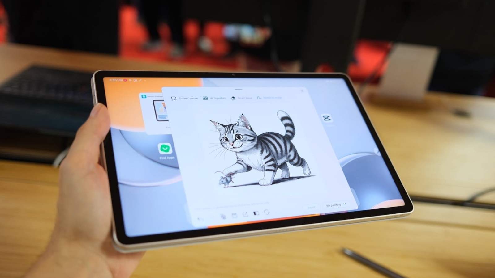 Cette tablette Lenovo avec Ã©cran 3K Ã  144 Hz, conÃ§ue pour le divertissement, perd 100...