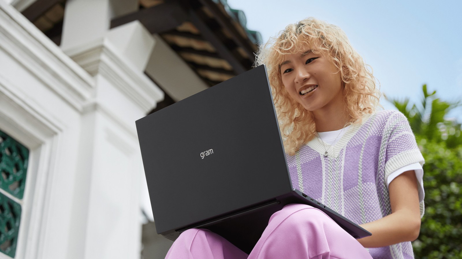 La puissante version Ryzen AI du laptop LG gram 15 est Ã  moitiÃ© prix pour la rentrÃ©e 2025