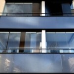 Ce balcon solaire permet de diviser votre facture d’électricité par trois