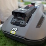 Cette tondeuse robot chinoise abandonne enfin l’antenne RTK galère, place à l’IA et la vision pure