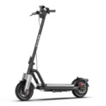 Avec un solide rapport performances/prix, ces nouvelles trottinettes électriques Navee veulent défier Segway et Xiaomi