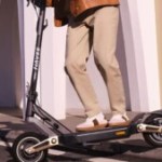 Darty fait une belle ristourne de 150 € sur cette trottinette premium à l’autonomie généreuse (75 km)