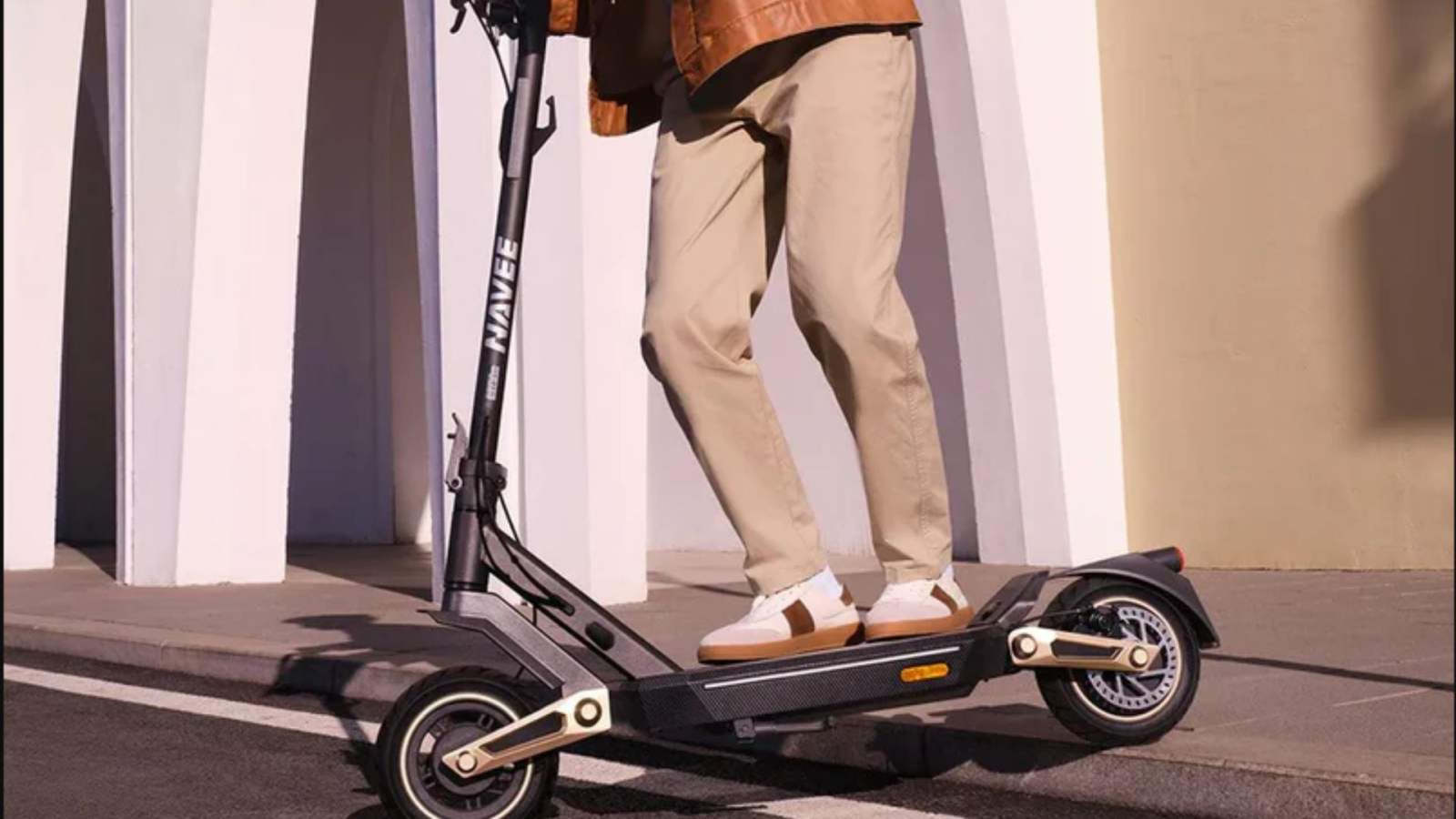 Darty fait une belle ristourne de 150 â‚¬ sur cette trottinette premium Ã  lâ€™autonomie...