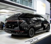 Xpeng X9 // Source : Xpeng