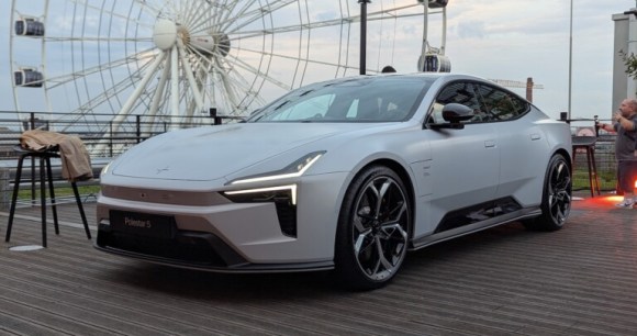 Polestar 5 // Source : Jean-Baptiste Passieux - Frandroid