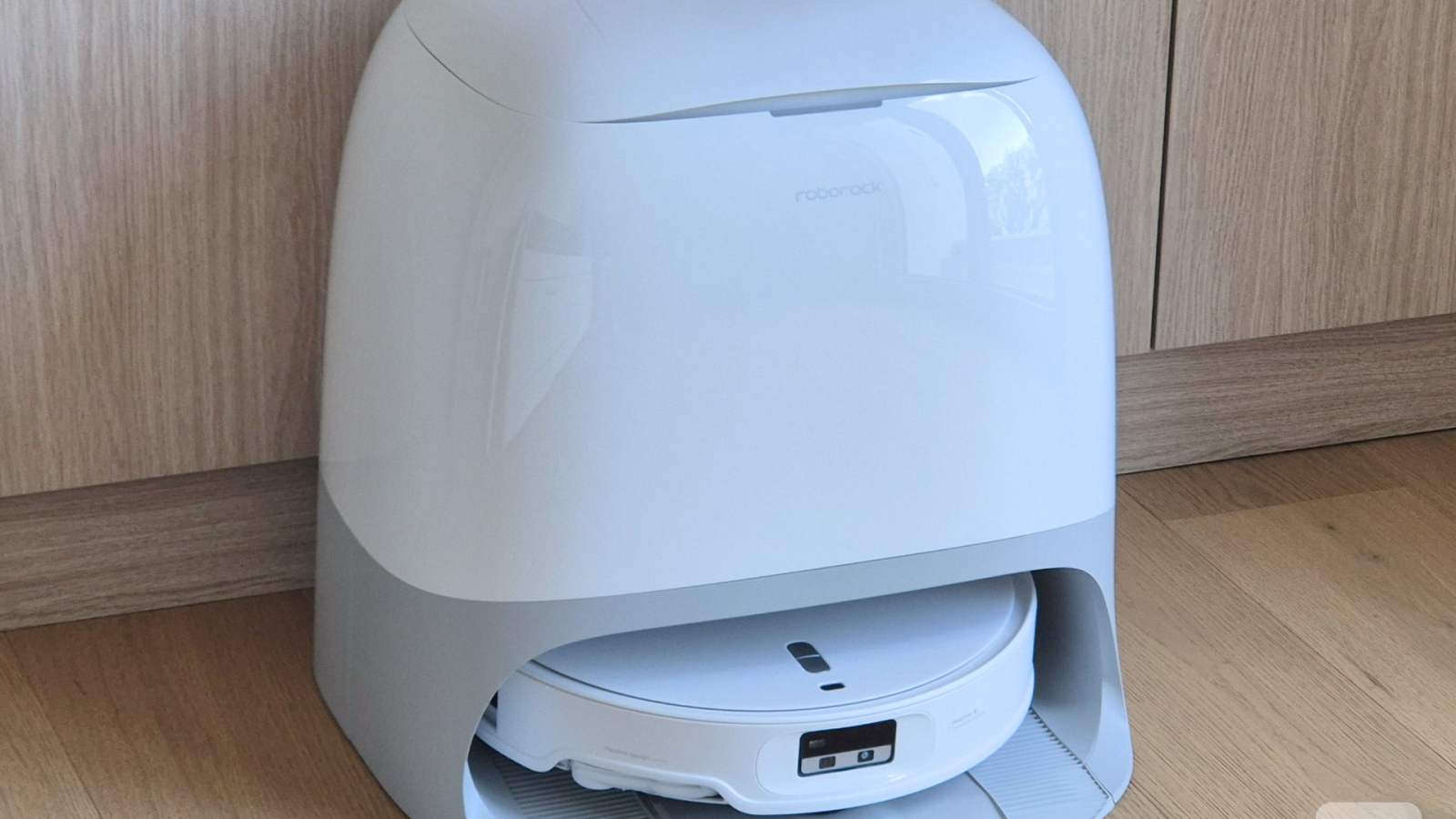 Le tout rÃ©cent robot aspirateur de Roborock, notÃ© 9/10 par nos soins, perd dÃ©jÃ  300...